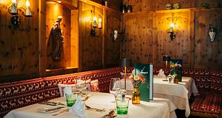 63 3082 LR Seefischer Restaurant 2022 by Gert Perauer